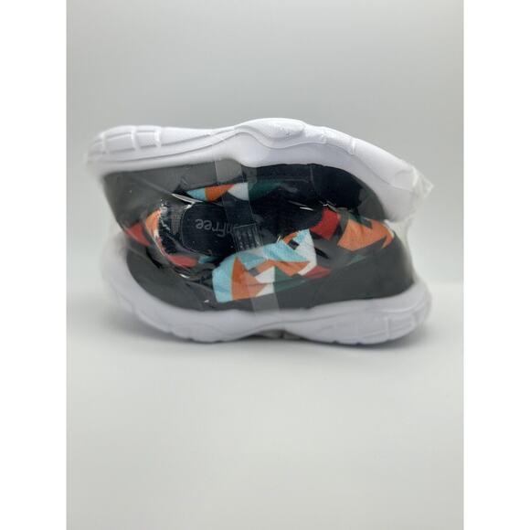 JOINFREE Toddler Boys Girls Warm Winter Boots Non-Slip Lightweight Black 5.5T - Picture 2 of 15